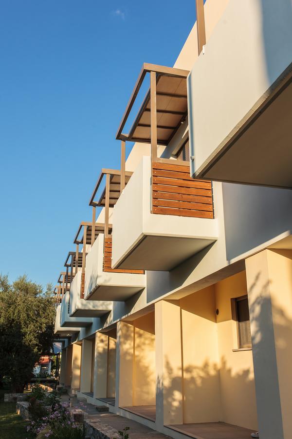 Melimar Homes By The Sea Marathias  Exterior photo